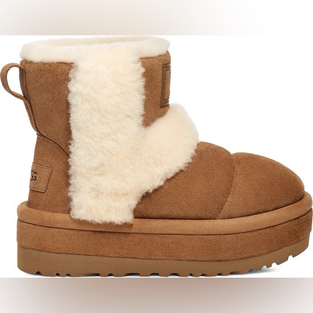 NWOB UGG Classic Chillapeak Genuine Shearling Trimmed Boot in Chestnut Sz 8.